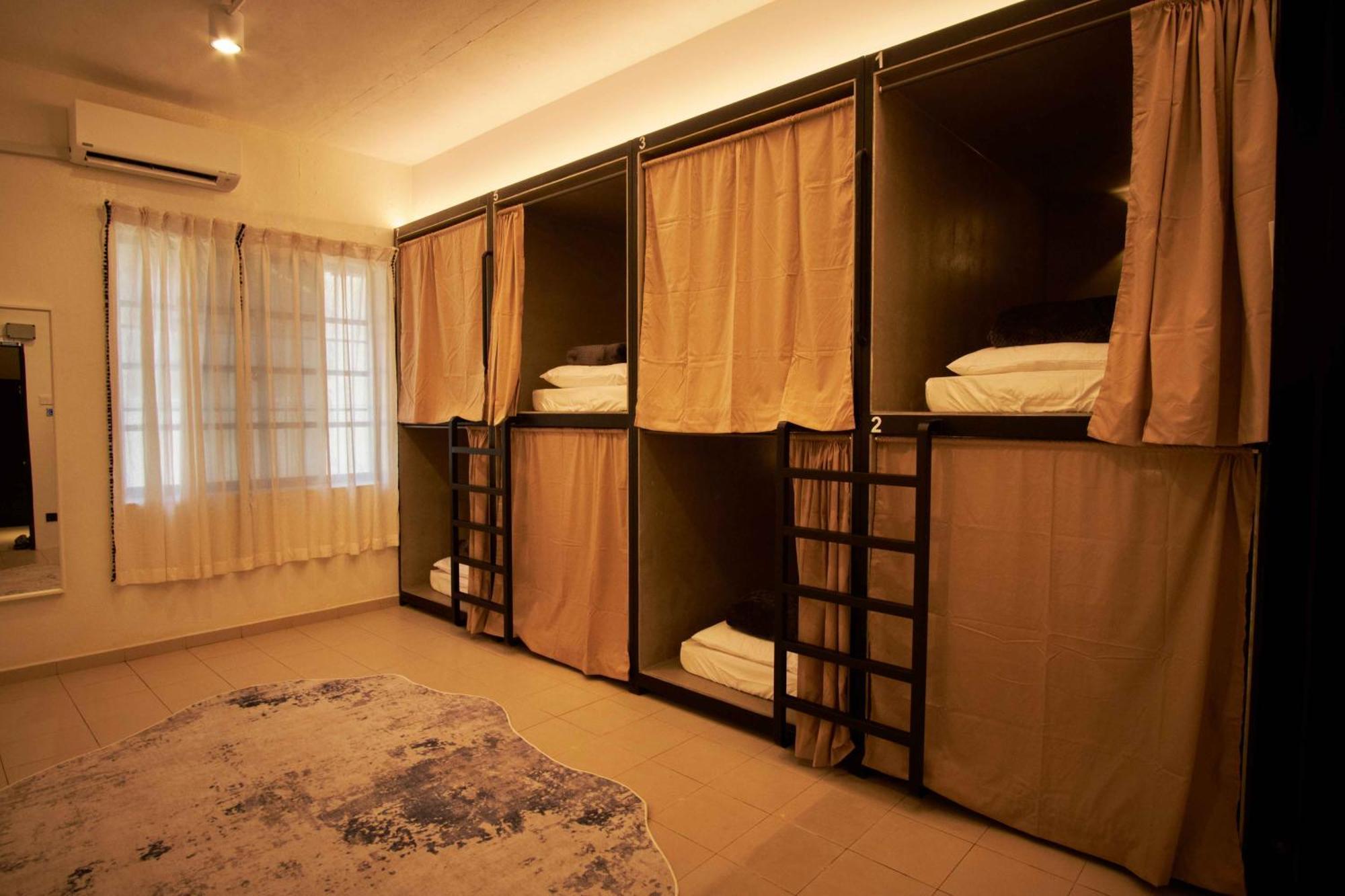 Some Place Else Hostel George Town