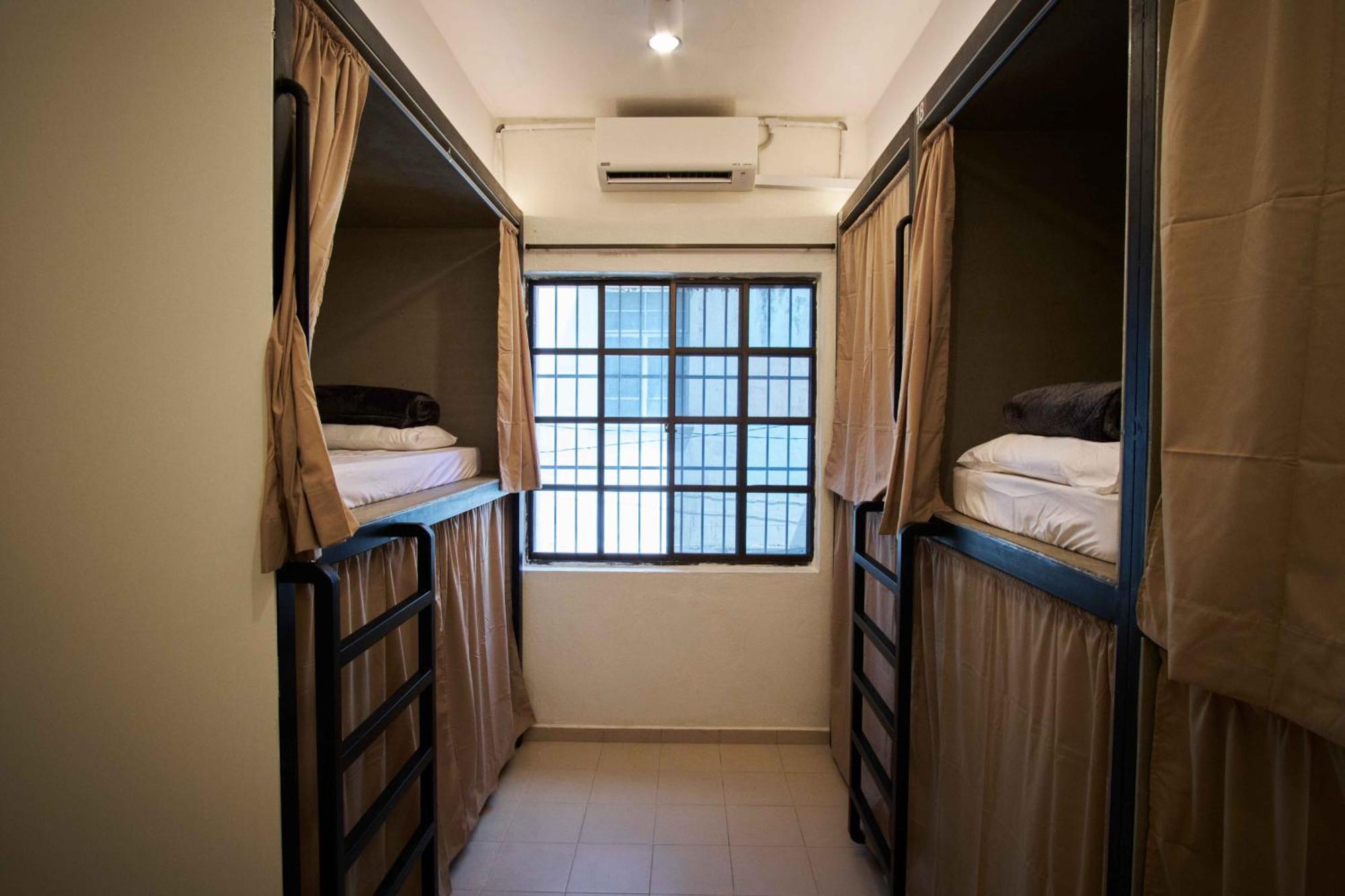 Some Place Else Hostel *